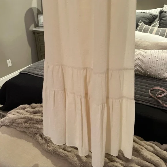 Zara Beige Maxi Dress - Picture 6 of 9